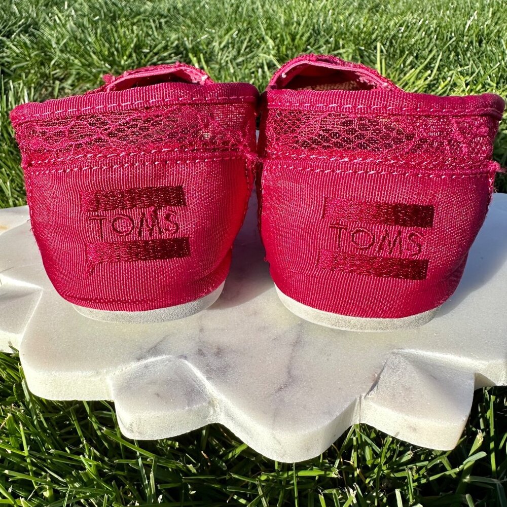 Toms Size 6.5 Shoes Womens Classic Slip On Raspberry Lace Comfort Casual Flats R - Picture 14 of 14